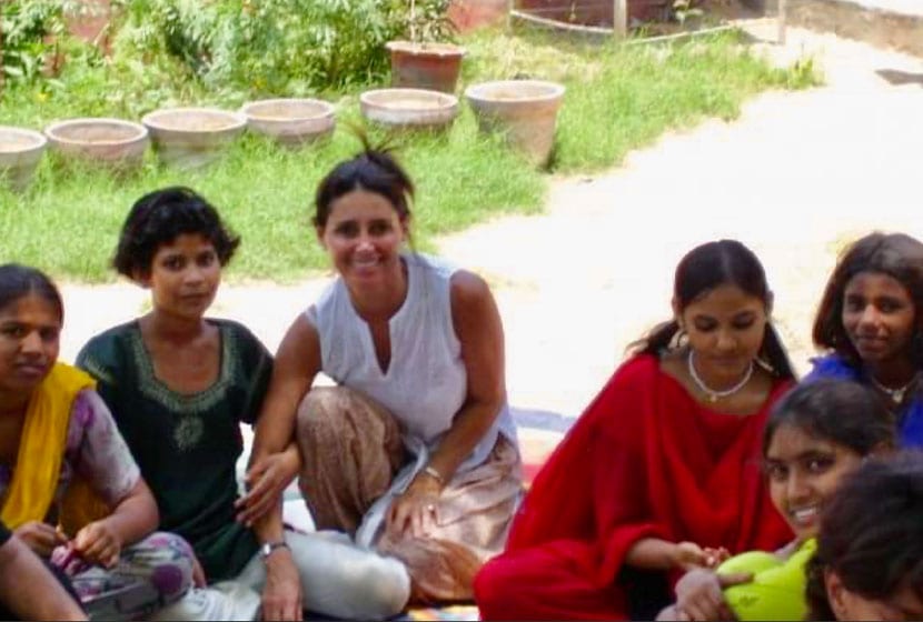 India angelique with children