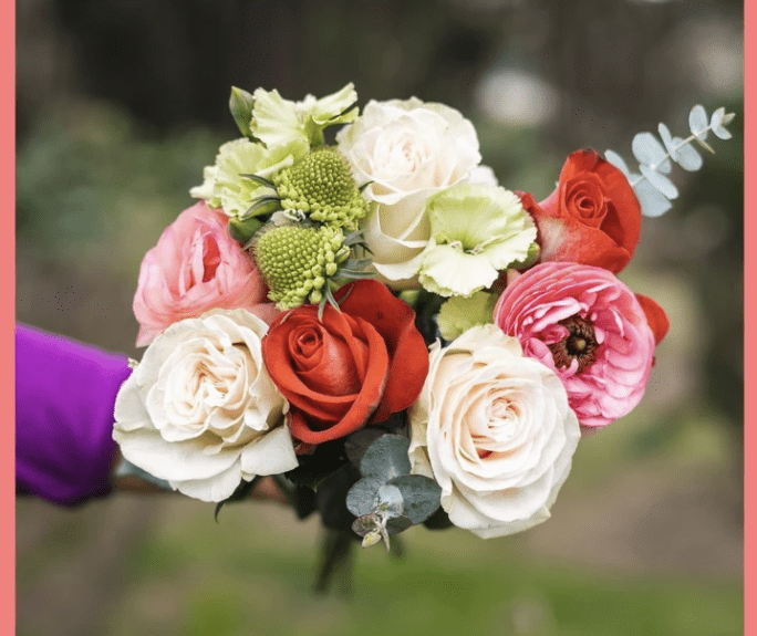 pretty and festive bouquet from ReVased